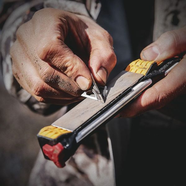 Work Sharp Guided Field Sharpener 221 Точилка ручна поштучно WSGFS221 фото